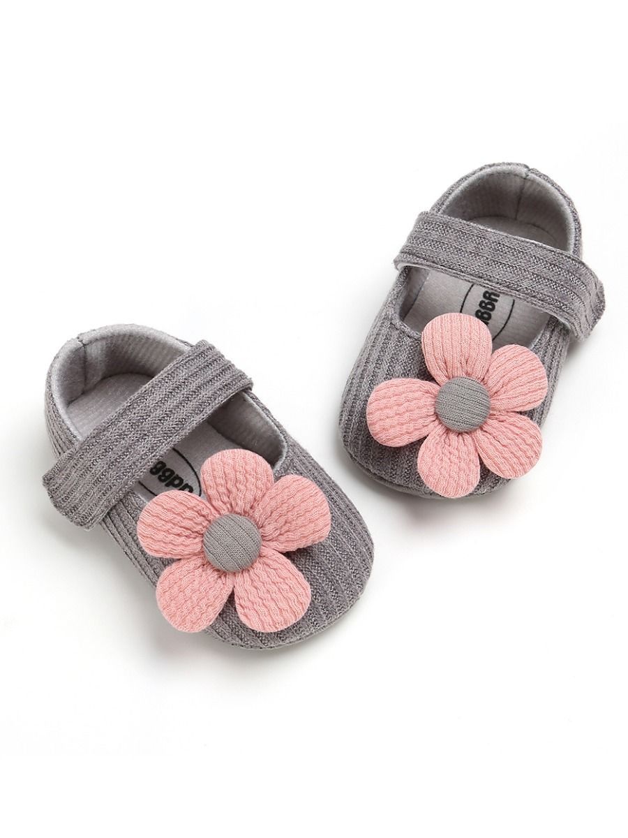 Early Days Baby Girls Flower Trim Prewalker Shoes - dianjiang-