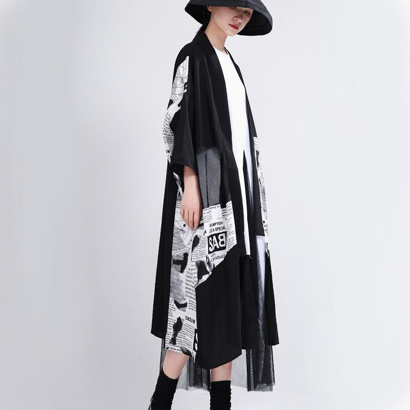 [EAM] Women Blakck Mesh Pattern Printed Big Size Trench New V-collar Long Sleeve Loose Fit Windbreaker Fashion Spring 2020 1T056 (Black One Size) - dianjiang-