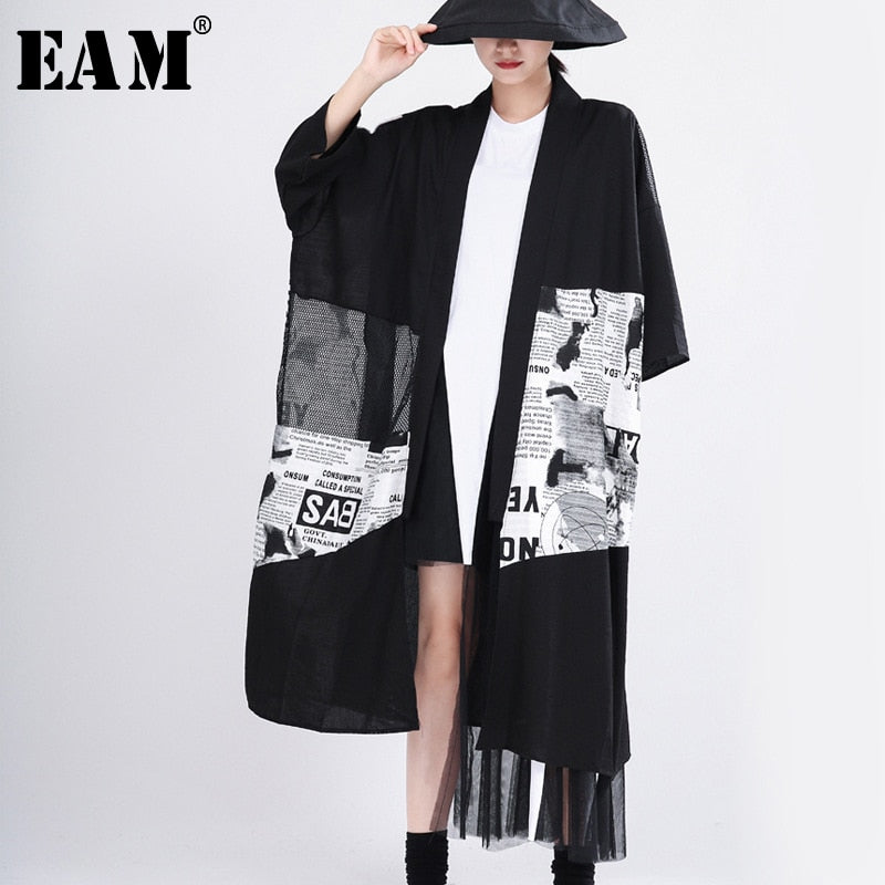 [EAM] Women Blakck Mesh Pattern Printed Big Size Trench New V-collar Long Sleeve Loose Fit Windbreaker Fashion Spring 2020 1T056 (Black One Size) - dianjiang-