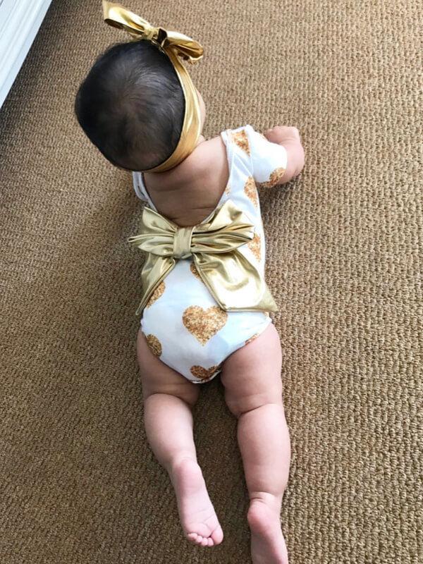 Hearts Pattern Printed Onesie Golden Bow Junpsuit for Babies - dianjiang-