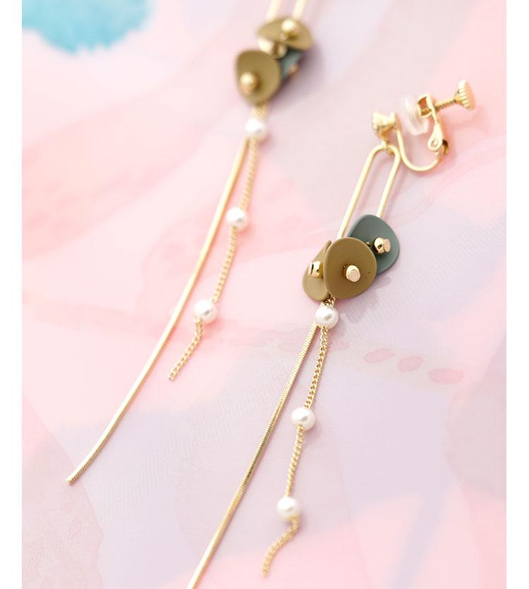 Morandi yellow-green sanded small leaves metal tassel long ear nails earless ear clip girl - dianjiang-