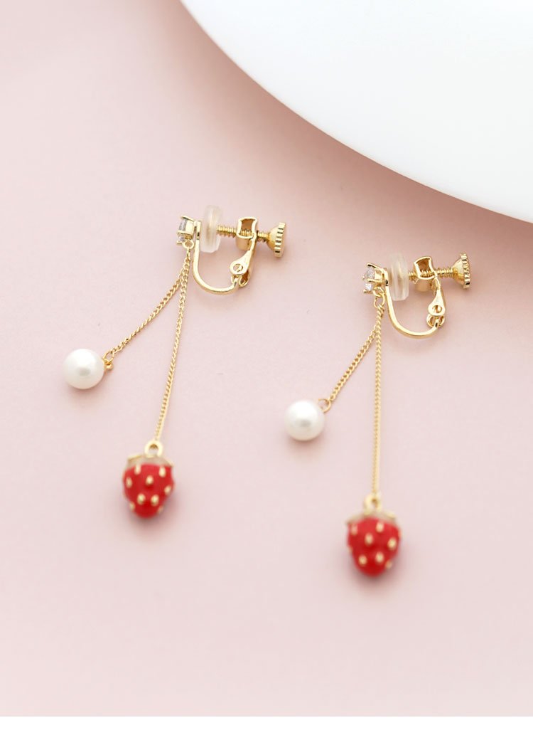 Small fresh cute strawberry long pearl temperament Korean earrings earless hole female painless Japanese spiral - dianjiang-