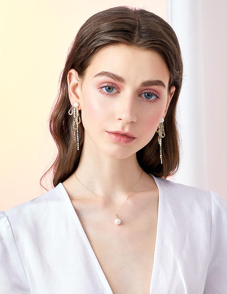 Design sense: round face, thin metal fringe, bow knot, pearl like long earring, ear clip, no ear hole, female Japan - dianjiang-