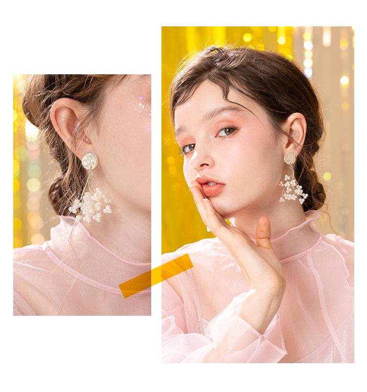 Hand made irregular wire, grape pearl string, long earring, ear clip, no ear hole, sweet and lovely girl - dianjiang-