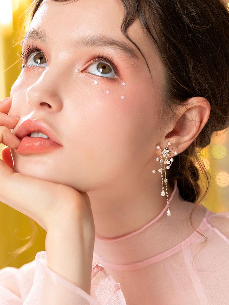 Original design Heavy Industries Windmill fringed pearl earrings ear clip earless women's high sense round face - dianjiang-