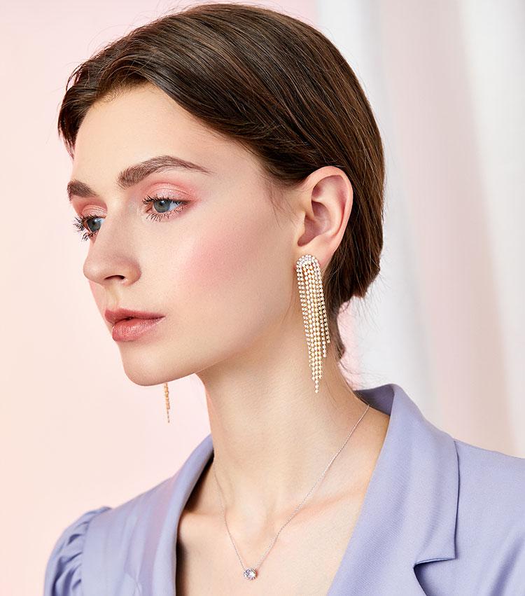 Glittering and luxurious multi-layer dinner style with diamond metal tassel long earrings and ear clips without earholes, female exaggeration in Europe and America - dianjiang-