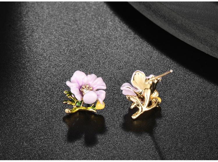 French single hand enamel purple small flower ear nail ear clip without ear hole female adjustable spiral Japanese fresh - dianjiang-