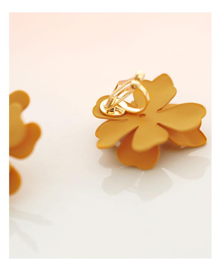 South Korea's new gentle little sister temperament Mo Landi orange turmeric flower earring earring earring female - dianjiang-