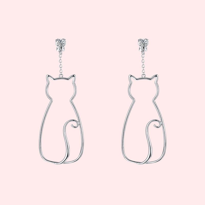 Original designer's minimalist little fresh and lovely metal openwork cat Tassel Earrings without ear holes - dianjiang-