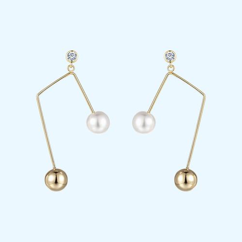 Simple design, simple design, sense of metal sound, imitation pearl earring, ear clip, ear clip, no ear hole, female, European and American personality, cold - dianjiang-