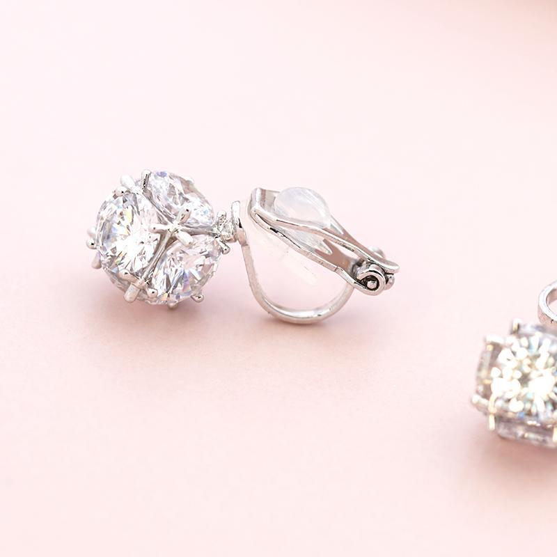Six drills! Very simple single cube crystal diamond ball earring earrings ear clip no ear hole girl European and American small - dianjiang-