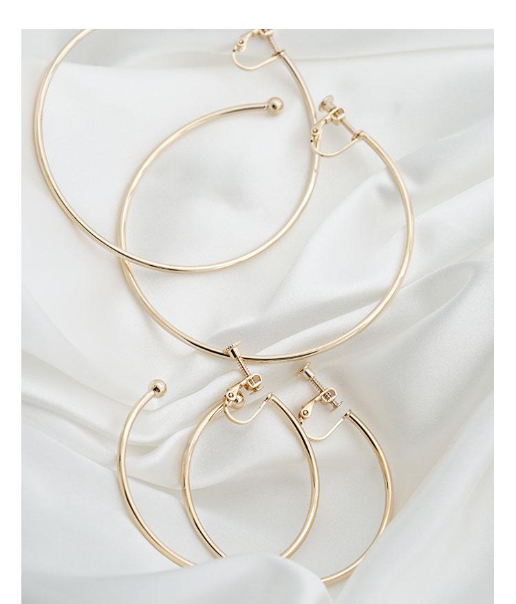 Cora Pig Europe and America Supermodel personality plating true gold simple exaggeration big circle metal hoop earrings no ear hole - dianjiang-