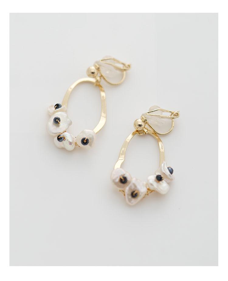 Baroque exquisite retro court atmosphere quality gold metal pearl earrings no ear hole ear clip girl - dianjiang-