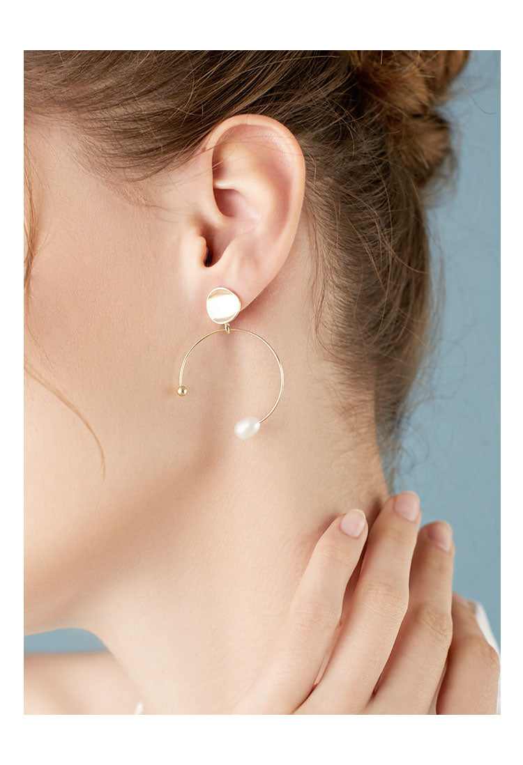 C-shaped circular arc simple and versatile natural pearl millet bead extremely simple earring ear clip without ear hole female Korean cold - dianjiang-