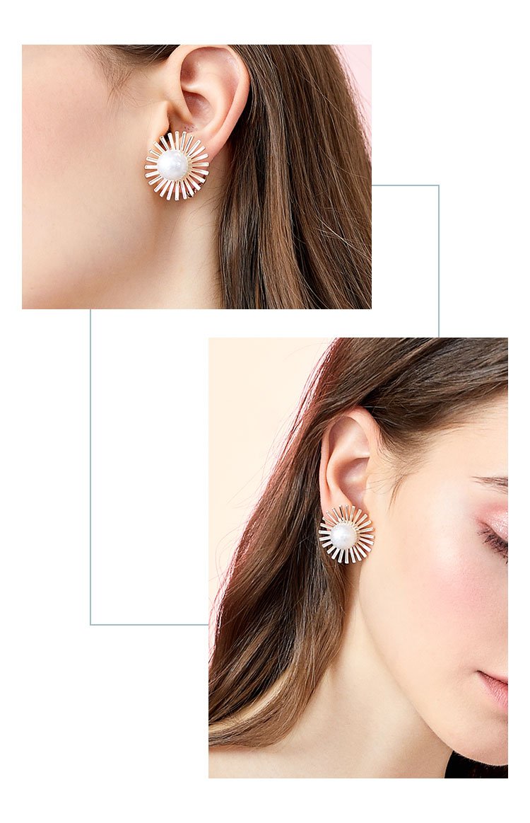 Design simple exaggerated personality light big flower daisy earrings ear clip earhole female Europe and the United States cold wind - dianjiang-