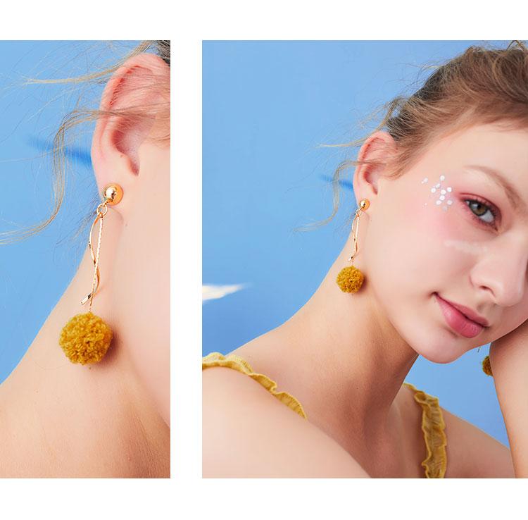 Gently ginger-colored hairball pendant earrings no ear socket clip girl - dianjiang-