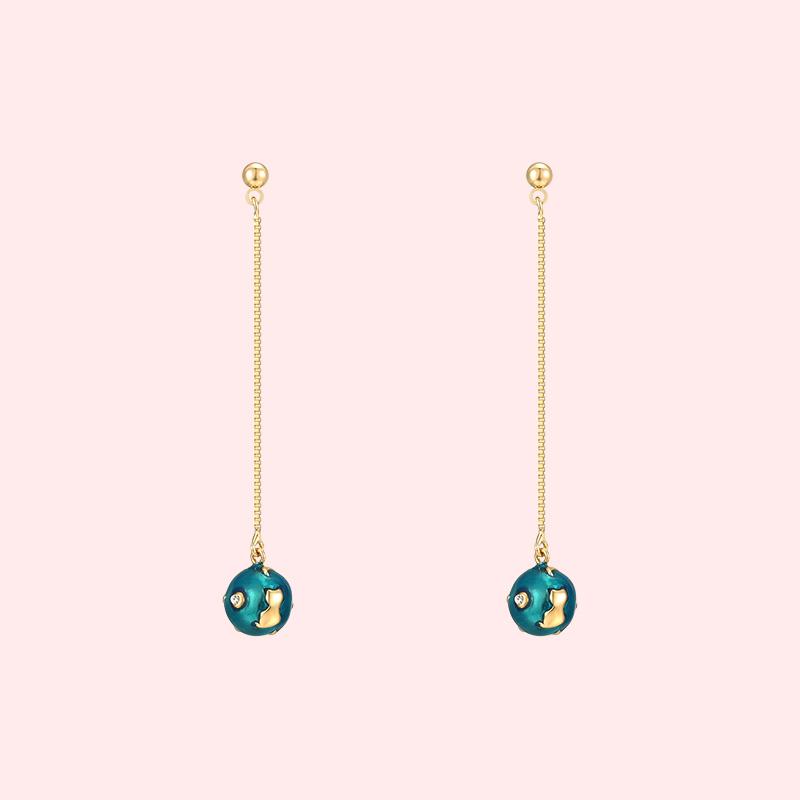 Original Japanese hand made glaze, sweet personality, blue dream, universe, starry sky, cat, ear stud, no ear hole, ear clip, female - dianjiang-