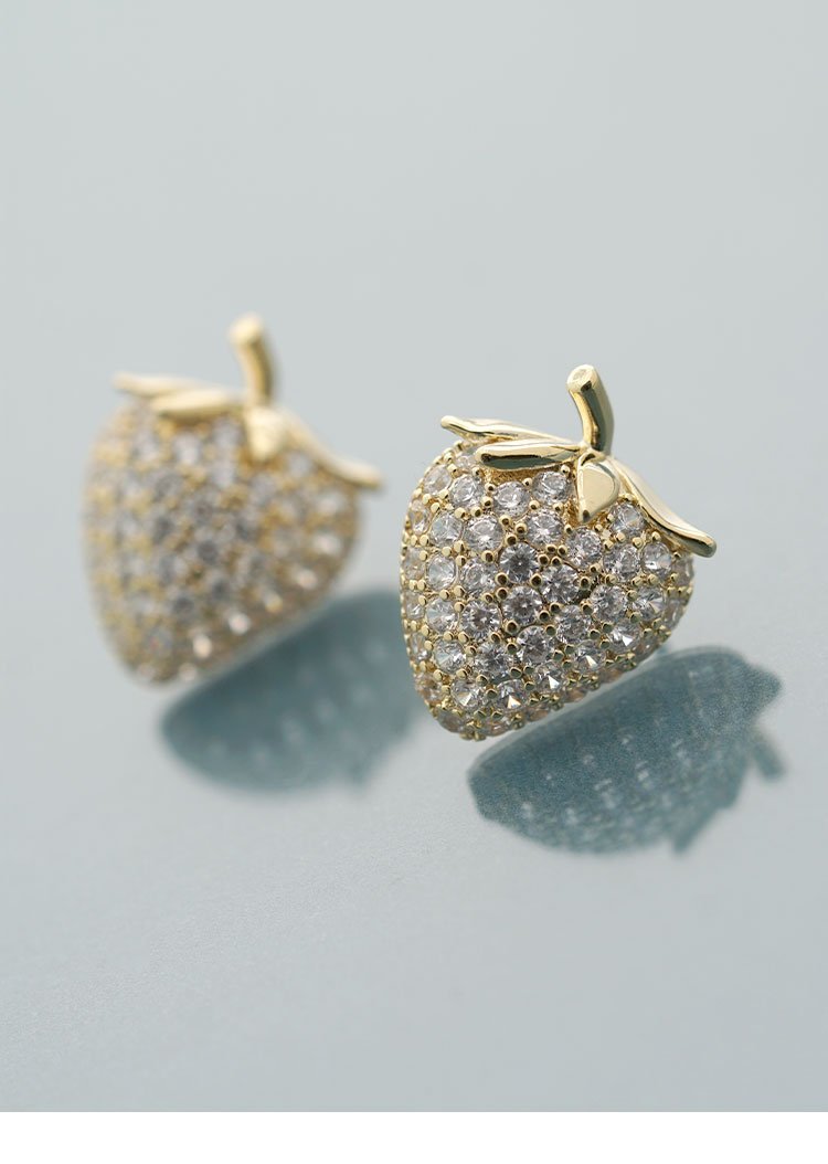 Delicate, shiny, sweet and lovely gold full rhinestone small strawberry zircon earring earring without earhole earring clip age - dianjiang-