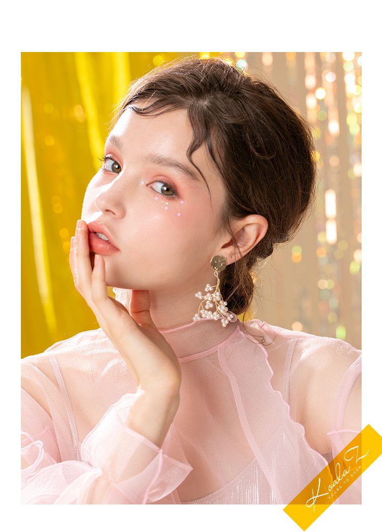 Hand made irregular wire, grape pearl string, long earring, ear clip, no ear hole, sweet and lovely girl - dianjiang-