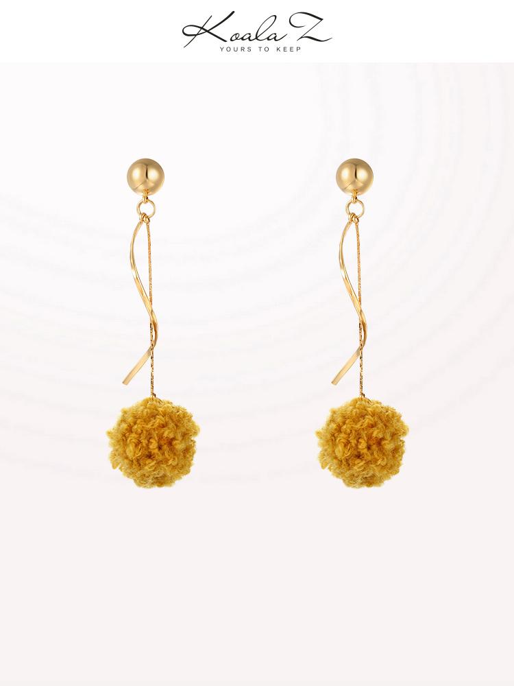 Gently ginger-colored hairball pendant earrings no ear socket clip girl - dianjiang-