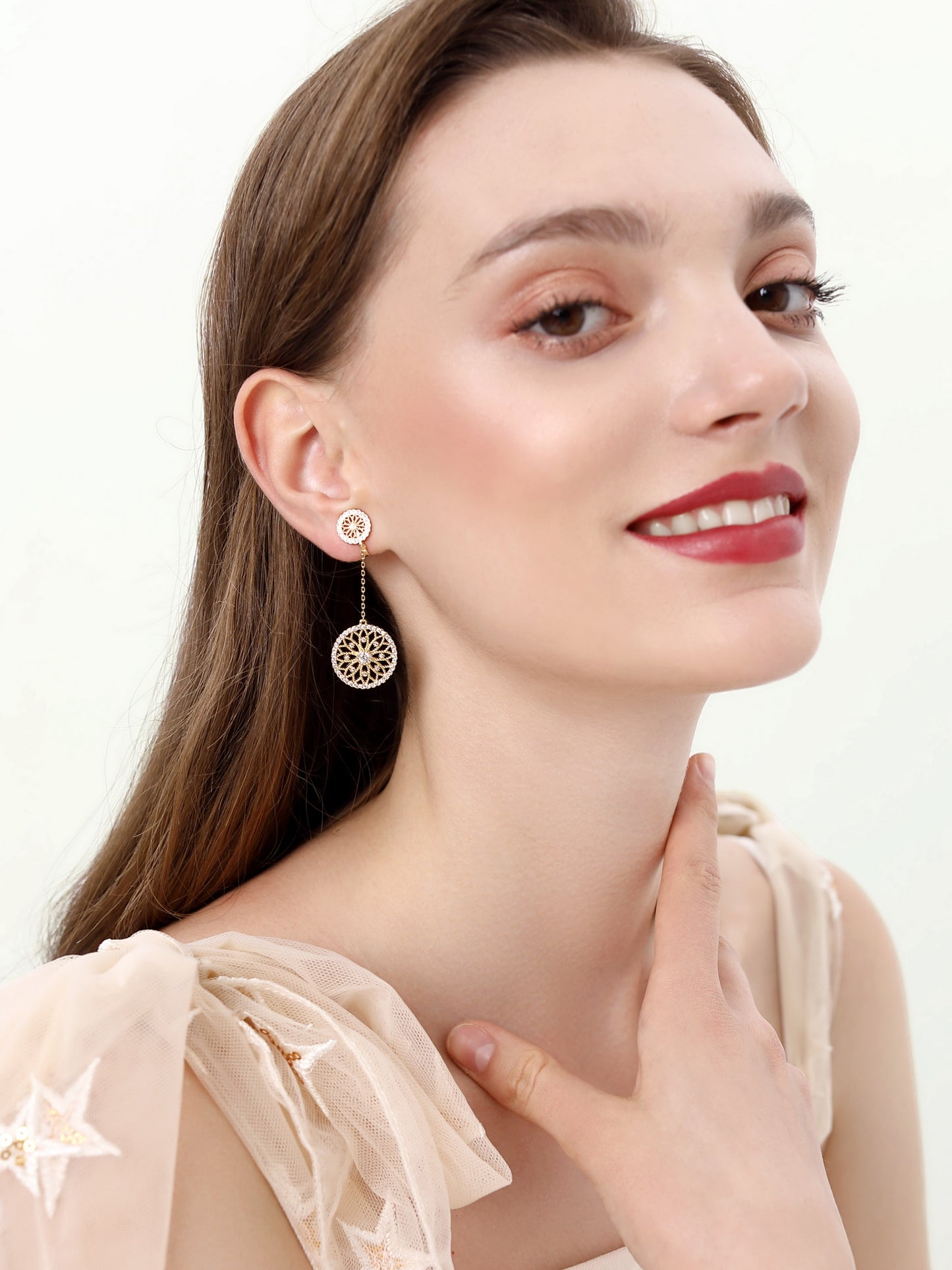 Lace cut out, diamond set, dream catcher, Japanese sweet earrings, earmuffs, no earholes, female, European and American atmosphere - dianjiang-