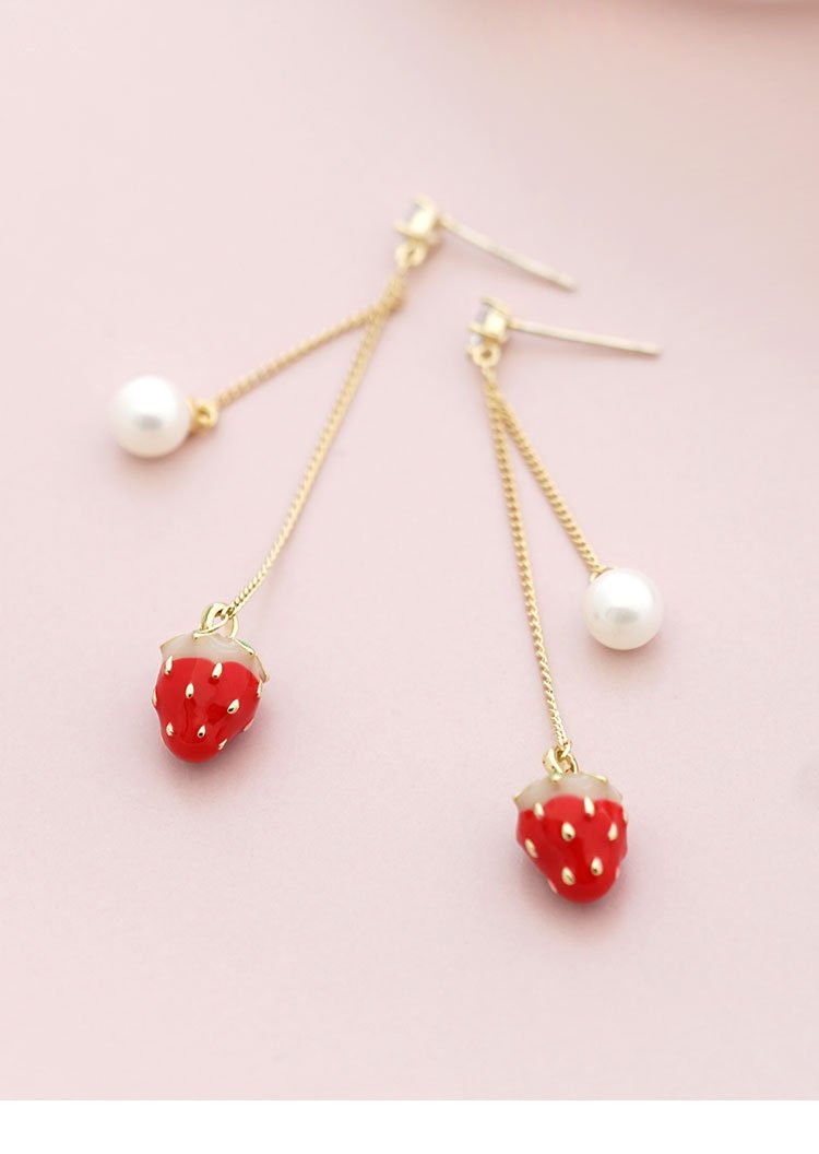 Small fresh cute strawberry long pearl temperament Korean earrings earless hole female painless Japanese spiral - dianjiang-