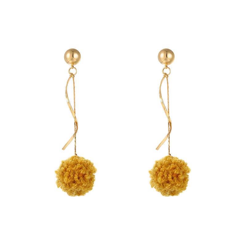 Gently ginger-colored hairball pendant earrings no ear socket clip girl - dianjiang-