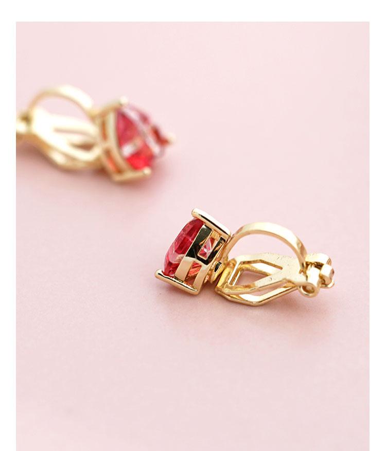 It's so hard! Seven zircons! Simple design sweet cross love ear nails no ear hole ear clip woman - dianjiang-