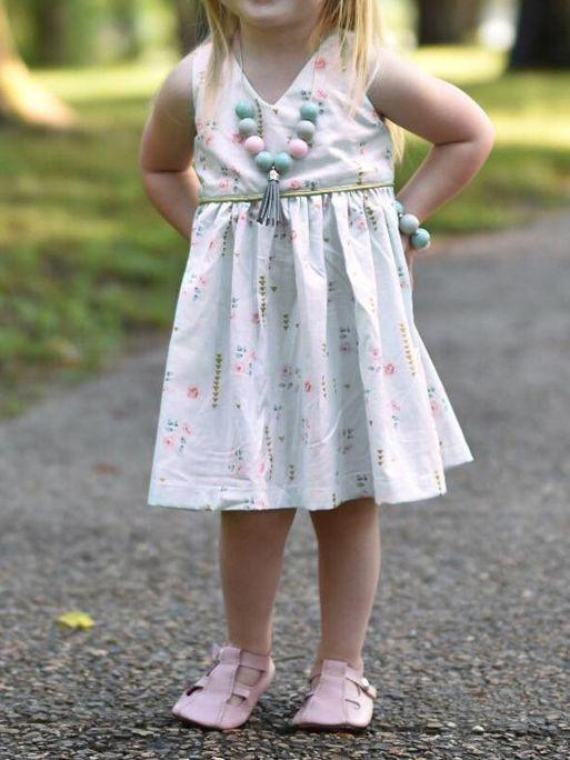 Stylish Little Girl Sleeveless Summer Flower Dress - dianjiang-