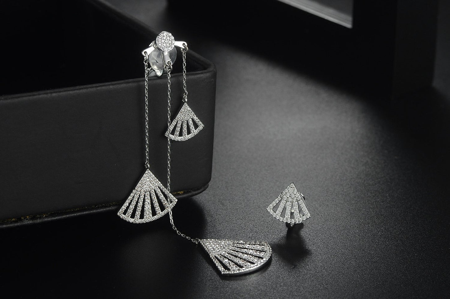 Luxury boutique Zhao Liying same style micro inlay asymmetric fan-shaped tassel long earclip Earrings no ear hole female Europe and America - dianjiang-