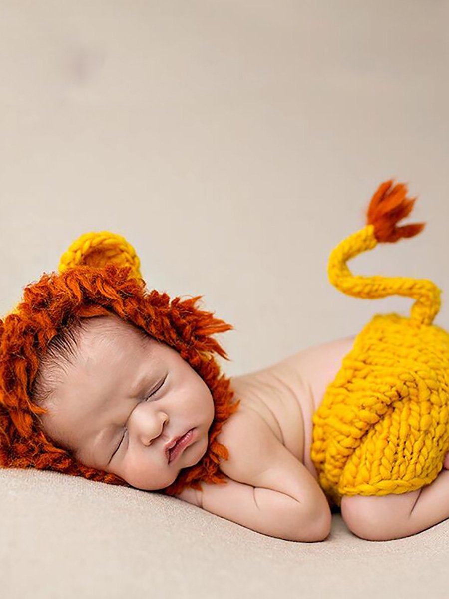 Baby Taking Picture In Orange Cotton Lion Clothes - dianjiang-